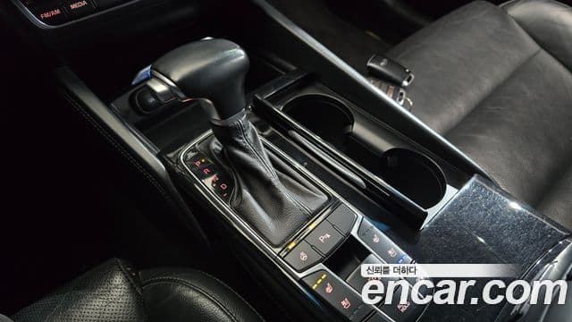 Kia All New K7 2.4 GDI Limited Edition, 2017 9
