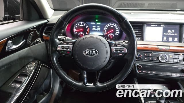 Kia All New K7 2.4 GDI Limited Edition, 2017 13