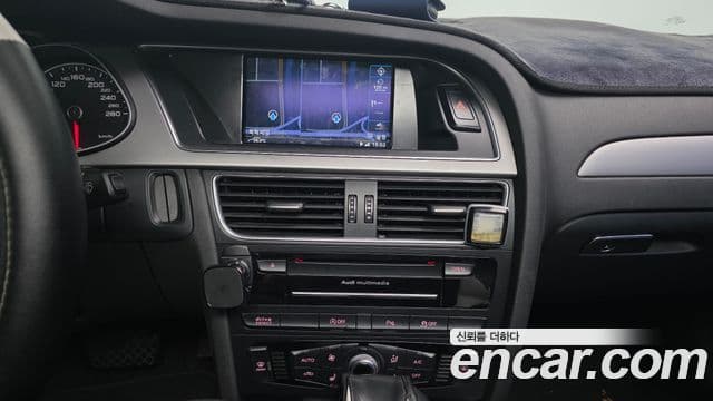 Audi New A4 B8, 2015 14