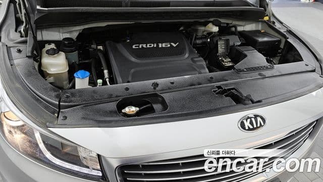 Kia All New Carnival Prestige, 2015 6