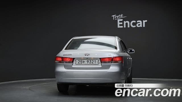 Hyundai NF Sonata 트랜스폼 Premier, 2008 4