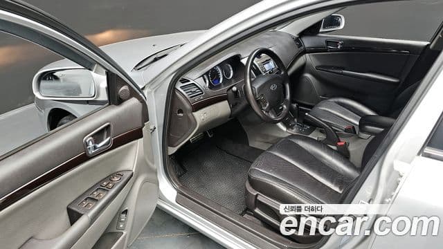 Hyundai NF Sonata 트랜스폼 Premier, 2008 12