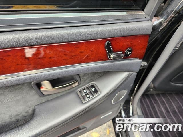 KG모빌리티(SsangYong) Chairman W VVIP, 2011 13