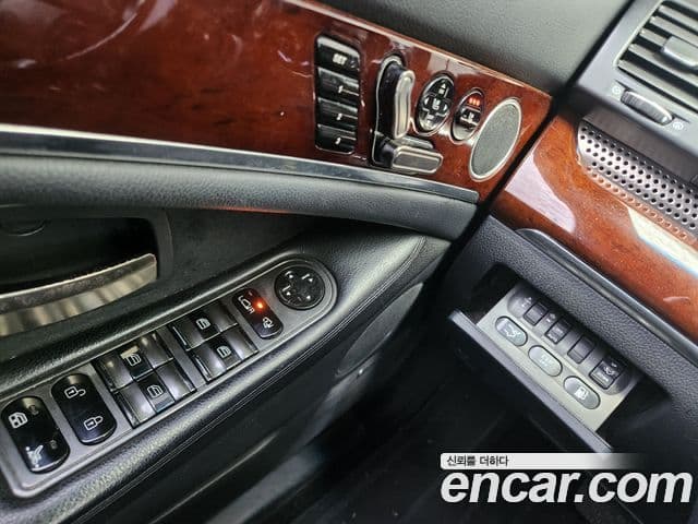 KG모빌리티(SsangYong) Chairman W VVIP, 2011 16