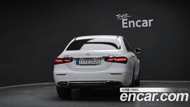 Mercedes-Benz E-класс W213 Exclusive, 2023 4
