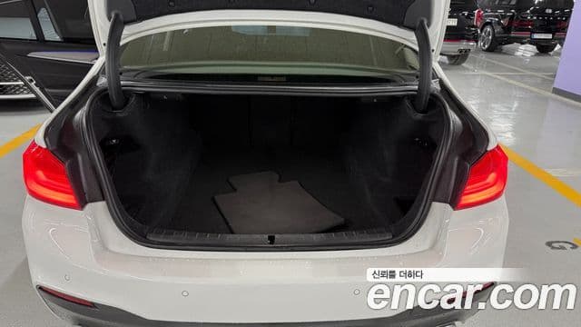 BMW 5시리즈 (G30) 520d xDrive M Sport, 2017 11