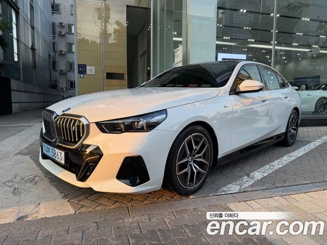 BMW i5 (G60) eDrive 40 M Sport, 2025 3
