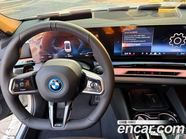 BMW i5 (G60) eDrive 40 M Sport, 2025 все фото