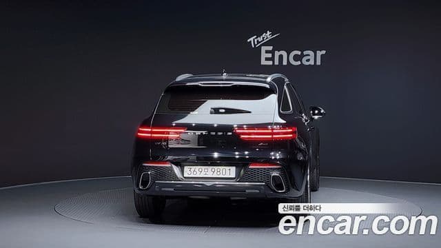Genesis GV70, 2023 4