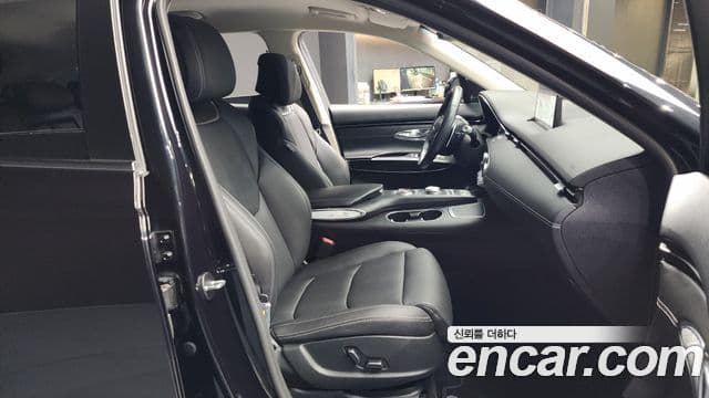 Genesis GV70, 2023 11