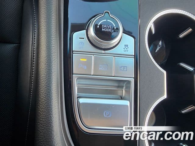 Genesis The / новый New G70, 2025 17