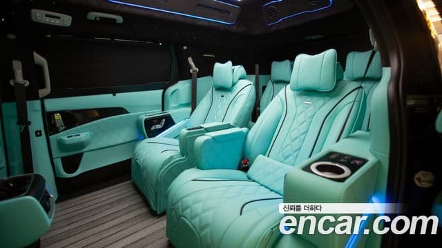 Kia The / новый New Carnival 4세대 бензин 9인승 High Limousine (компания по спецнадстройкам), 2026 11