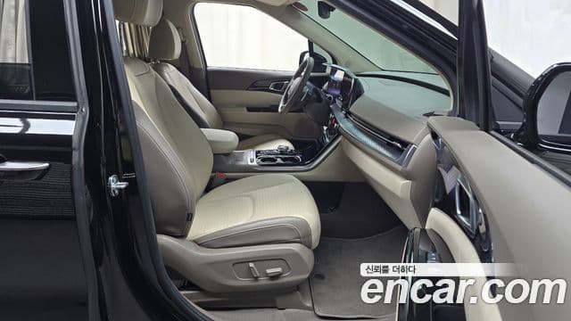 Kia Carnival 4세대 Signature, 2023 10