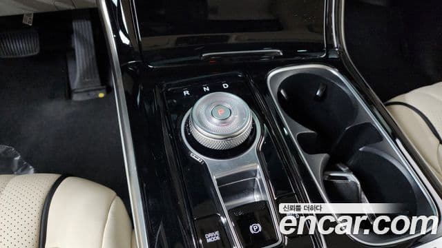 Kia Carnival 4세대 Signature, 2022 9