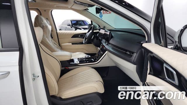 Kia Carnival 4세대 Signature, 2022 11