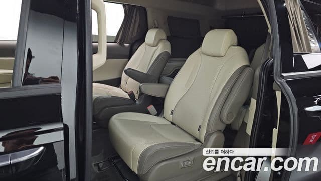 Kia The / новый New Carnival 4세대 Signature, 2024 12