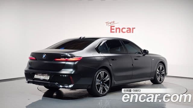 BMW 7시리즈 (G70) 740i sDrive M Sport, 2023 2