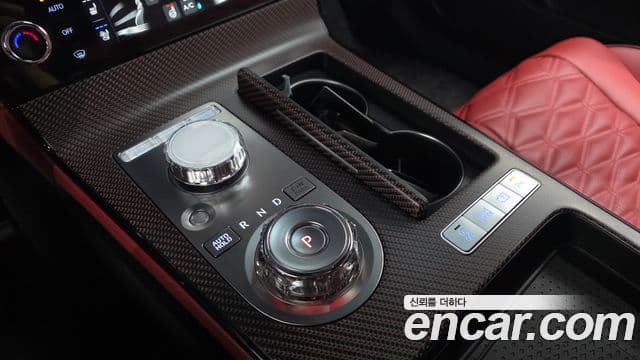 Genesis G80 (RG3) бензин 2.5 турбо 2WD, 2026 9