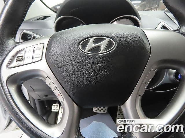 Hyundai Tucson ix Luxury, 2010 14
