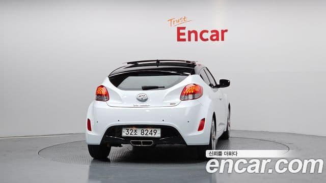 Hyundai Veloster Extreme, 2012 4