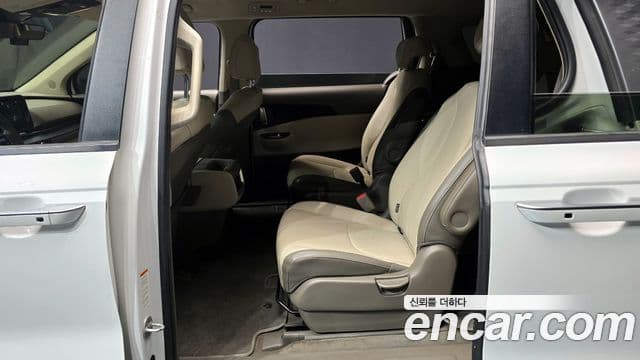 Kia Carnival 4세대 Prestige, 2021 12