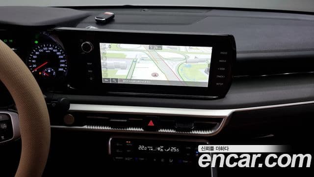 Kia K5 гибрид 3세대 Prestige, 2023 14