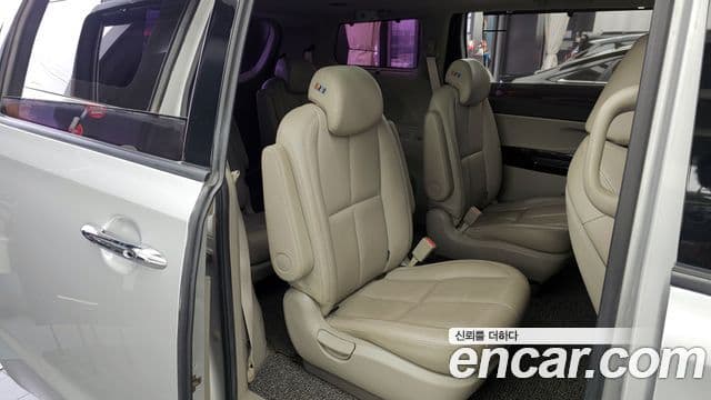 Kia The / новый New Carnival Noblesse, 2019 12