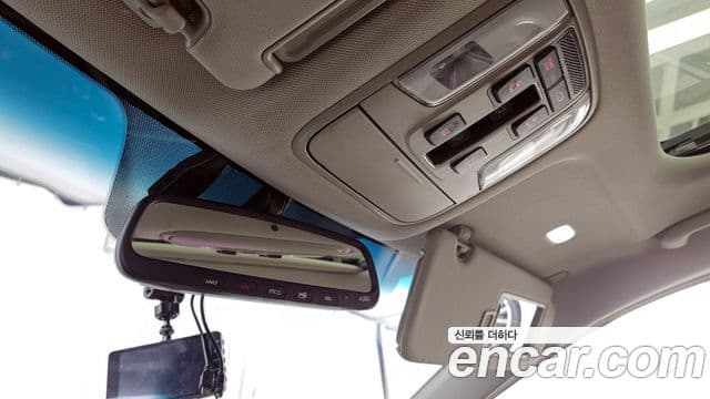 Kia The / новый New Carnival Noblesse, 2019 17