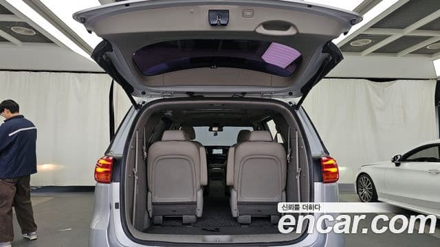 Kia The / новый New Carnival Noblesse, 2019 20