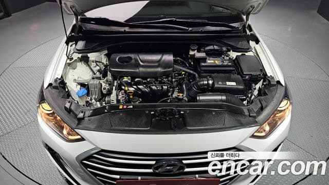 Hyundai Avante AD 1.6 GDI Value Plus, 2017 6