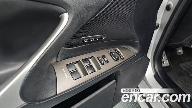 Lexus IS250 XE20, 2009 17