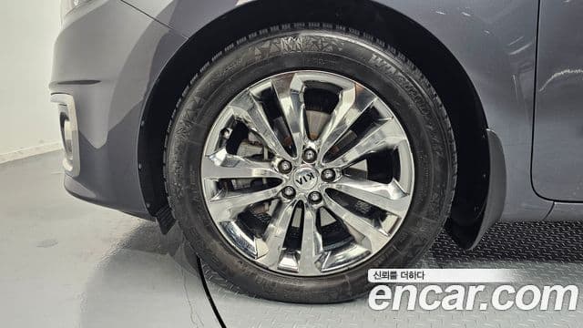 Kia All New Carnival Prestige, 2016 все фото