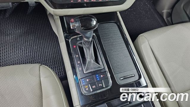 Kia All New Carnival Prestige, 2016 9