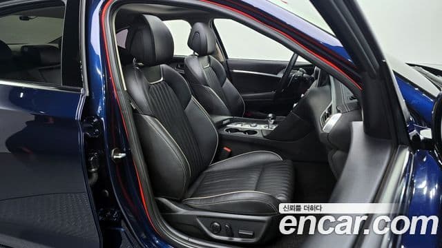 Genesis G70 Elite, 2019 11