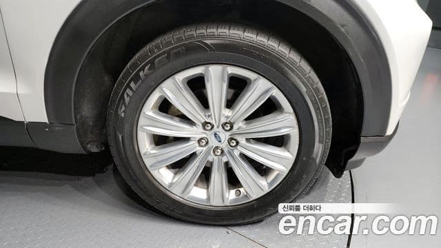 Ford Explorer 6세대 2.3 Limited 4WD, 2020 все фото