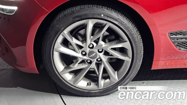 Genesis The / новый New G70, 2022 все фото