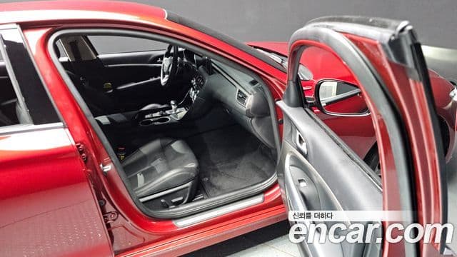 Genesis The / новый New G70, 2022 11