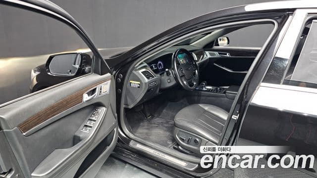 Genesis G80 Premium Luxury, 2019 10