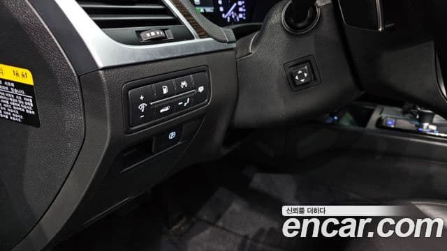 Genesis G80 Premium Luxury, 2019 16