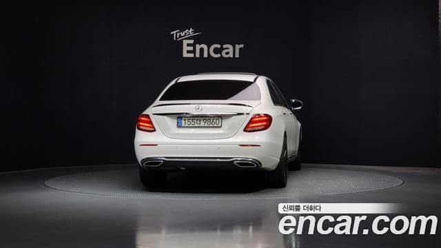 Mercedes-Benz E-класс W213 Avantgarde, 2018 4
