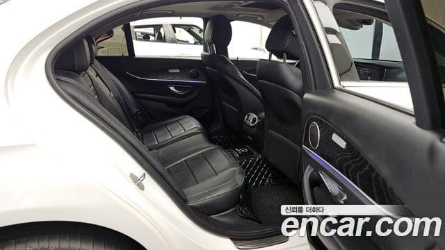 Mercedes-Benz E-класс W213 Avantgarde, 2018 12
