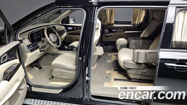 Kia Carnival 4세대 Signature, 2021 10