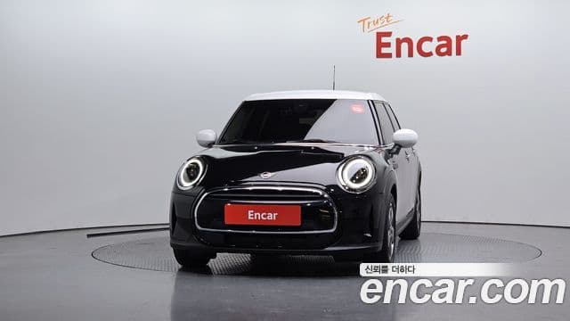 Mini Cooper 3세대, 2023 3