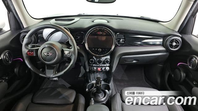 Mini Cooper 3세대, 2023 7