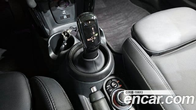 Mini Cooper 3세대, 2023 9