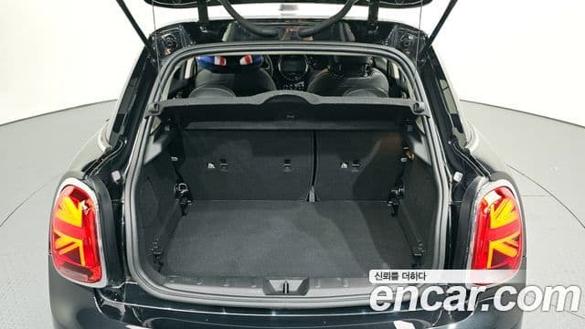 Mini Cooper 3세대, 2023 20