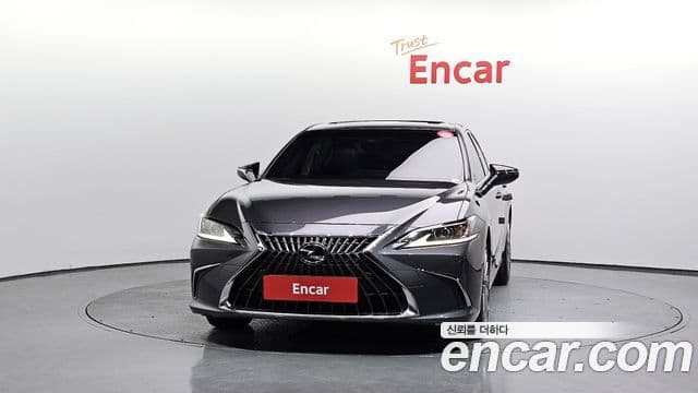 Lexus ES300h 7세대 Luxury Plus, 2023 3