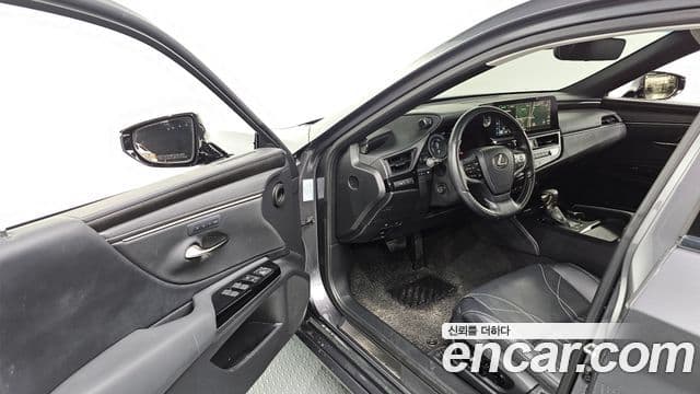 Lexus ES300h 7세대 Luxury Plus, 2023 10