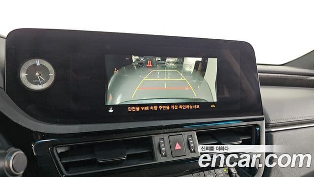 Lexus ES300h 7세대 Luxury Plus, 2023 17