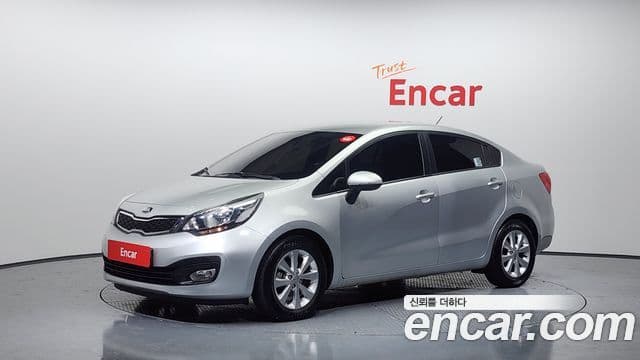 Kia All New Pride Deluxe, 2014 1